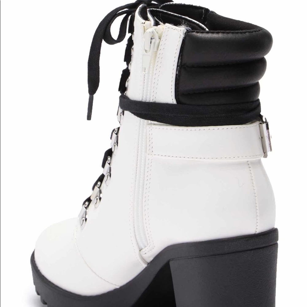 Mia lace up boots - Picture 5 of 8